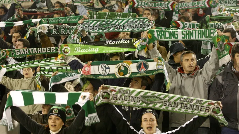 Navijači Rasinga iz Santandera (©Reuters)