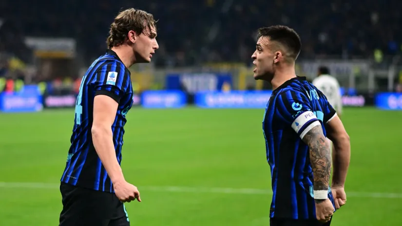 Pio Espozito i Lautaro Martinez (©Reuters)