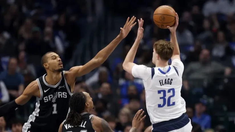 Viktor Vembanja i Kuper Fleg (AFP)