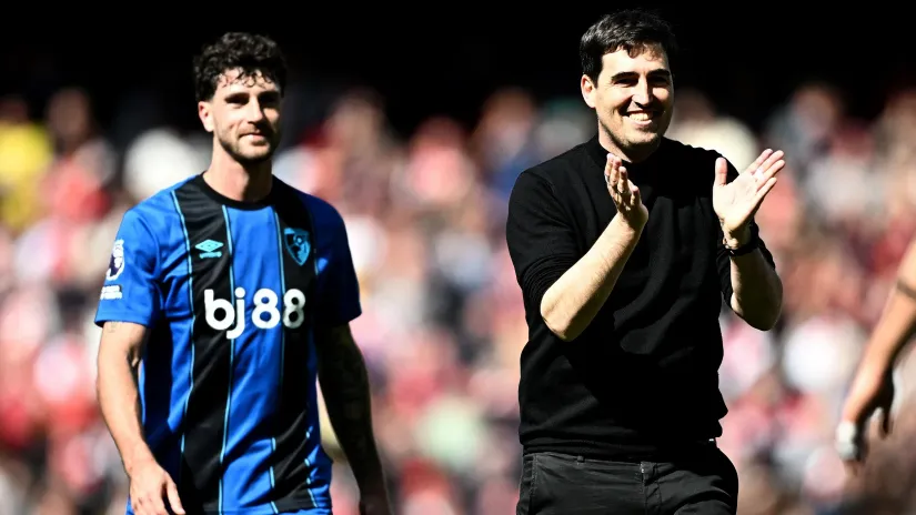 Markos Senesi i Andoni Iraola (©Reuters)