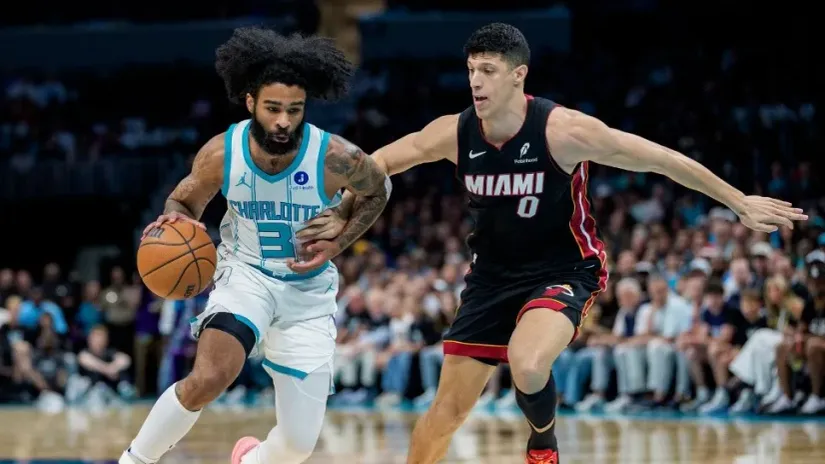 Kobi Vajt i Simone Fontekio (AFP)