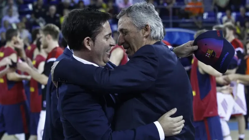 Ćavi Paskval i Svetislav Pešić (©AFP)