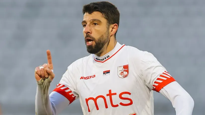 Uroš Vitas (@StarSport)