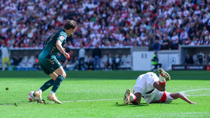©Guliver Image (Jovan Milošević driblingom baca na zemlju Zagadua)