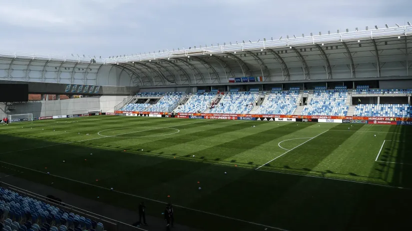 Stadion MTK (©Guliver)
