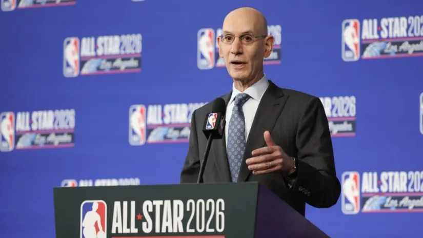 Adam Silver (©AFP)