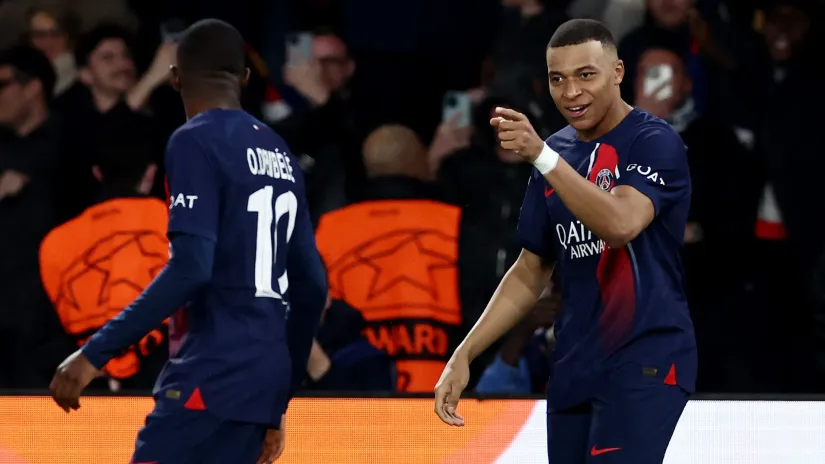 Usman Dembele i Kilijan Embape (©Reuters)