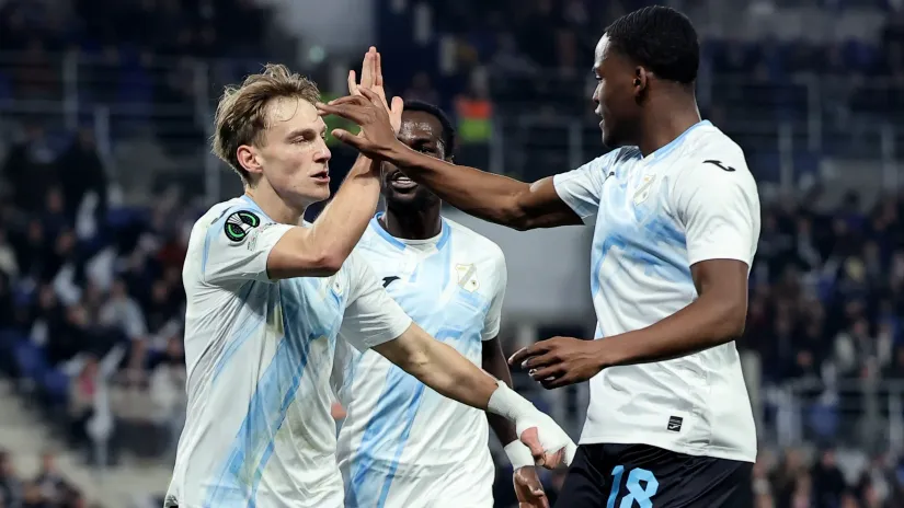 Fudbaleri Rijeke proslavljaju gol (©Reuters)