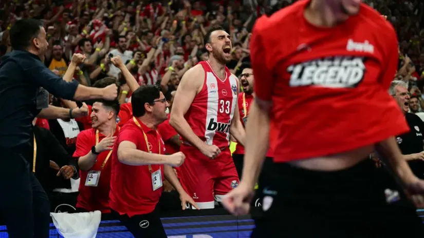 Nikola Milutinov (©AFP)