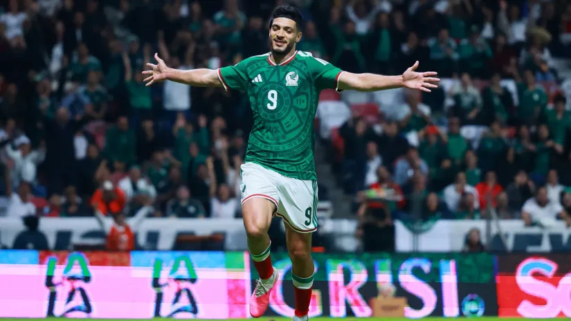 Raul Himenez (©Reuters)