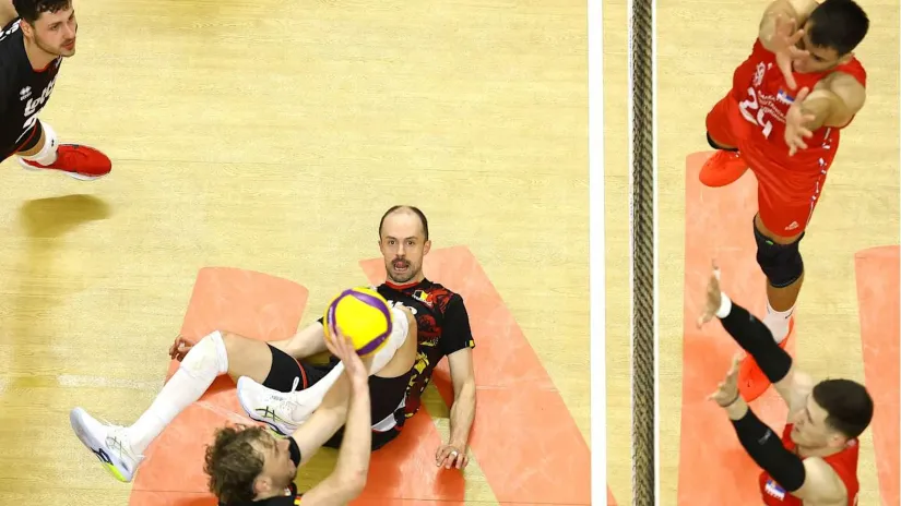 (©FIVB)