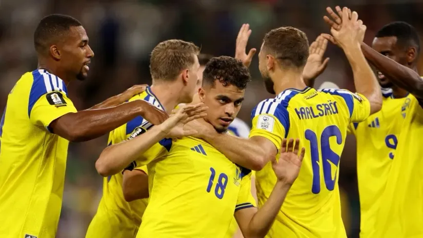Jasin Ajari ne slavi gol protiv Tunisa (©AFP)