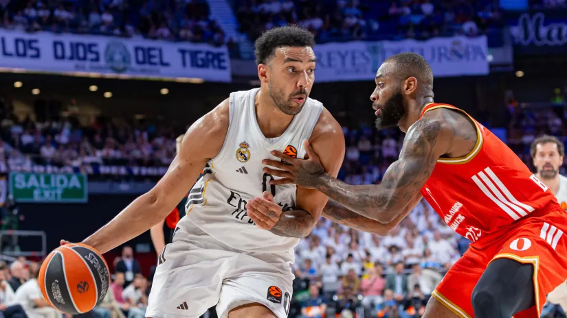 Trej Lajls i Kodi Miler Mekintajer (©Star Sport)
