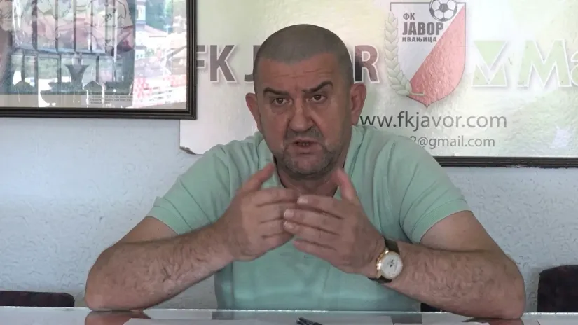 Dragomir Lazović (©YouTube)