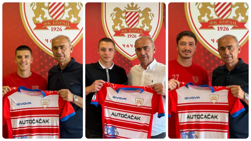 Stefan Đurić, Luka Janković i Predrag Popadić sa dresom Borca (©Instagram/Borac 1926)