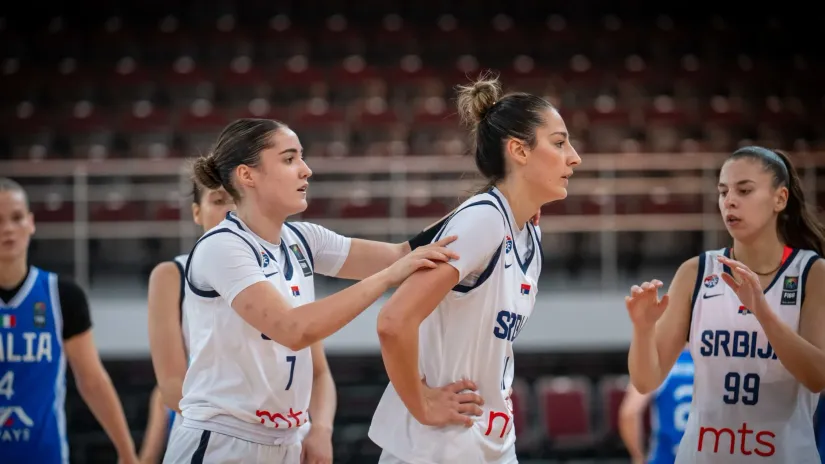 (FIBA)