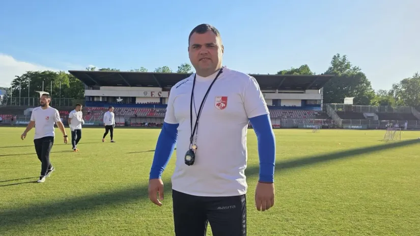 (@FK Radnički)