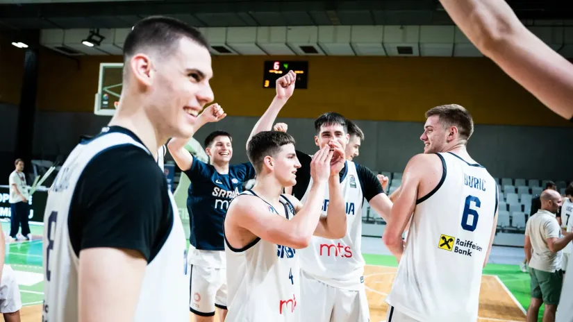(FIBA)