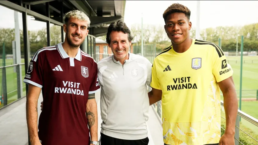 (@AVFCOfficial)