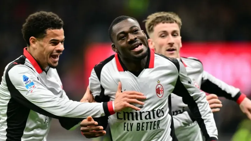 Zakari Atekame, Jusuf Fofana i Aleksis Salemakers (©AFP)