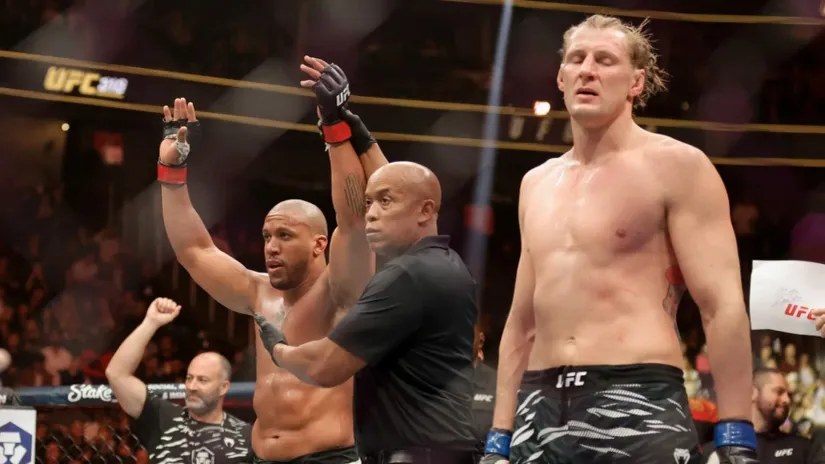 Volkov posle spornog poraza (AFP)
