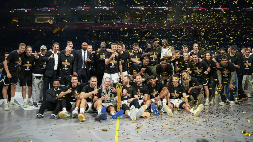 Košarkaši Dubaija (©Star Sport)