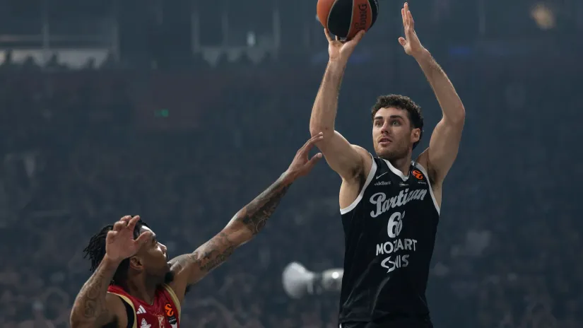 Šut Alesandra Pajole (©Starsport)