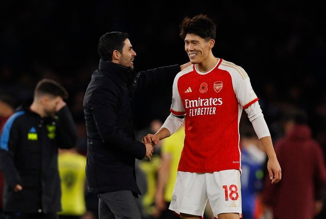 Mikel Arteta i Takehiro Tomijasu (Foto: Reuters)