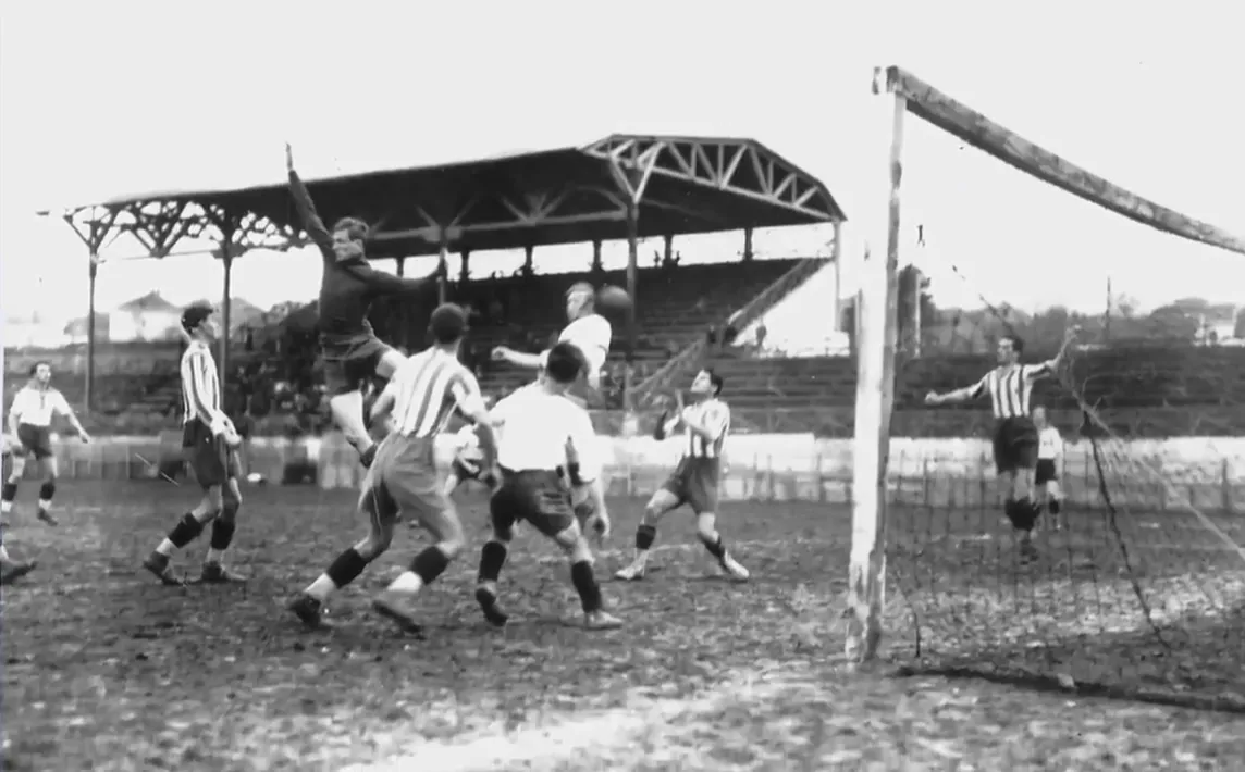 Stadion SK Jugoslavije, posle rata nazvan Avala