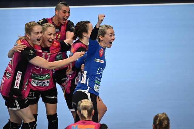 Katrin Lunde i kompanija igraće treće vezano finale Lige šampiona (©AFP)