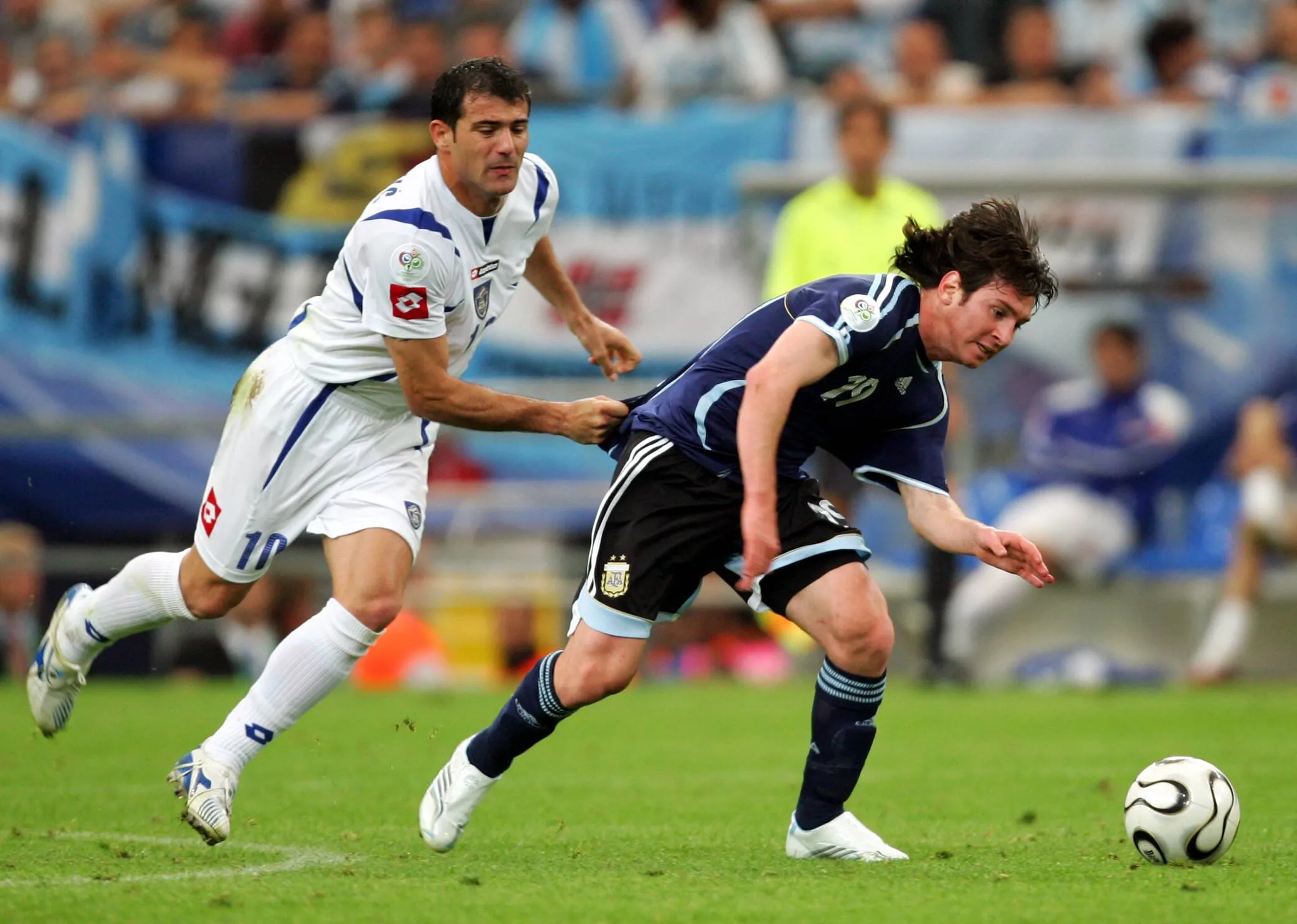 Leo Mesi protiv Srbije i Crne Gore na Svetskom prvenstvu 2006.