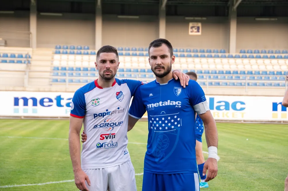 Kapiteni Nikola Grković i Bojan Mijailović (Ivica Milošević/FK Metalac)
