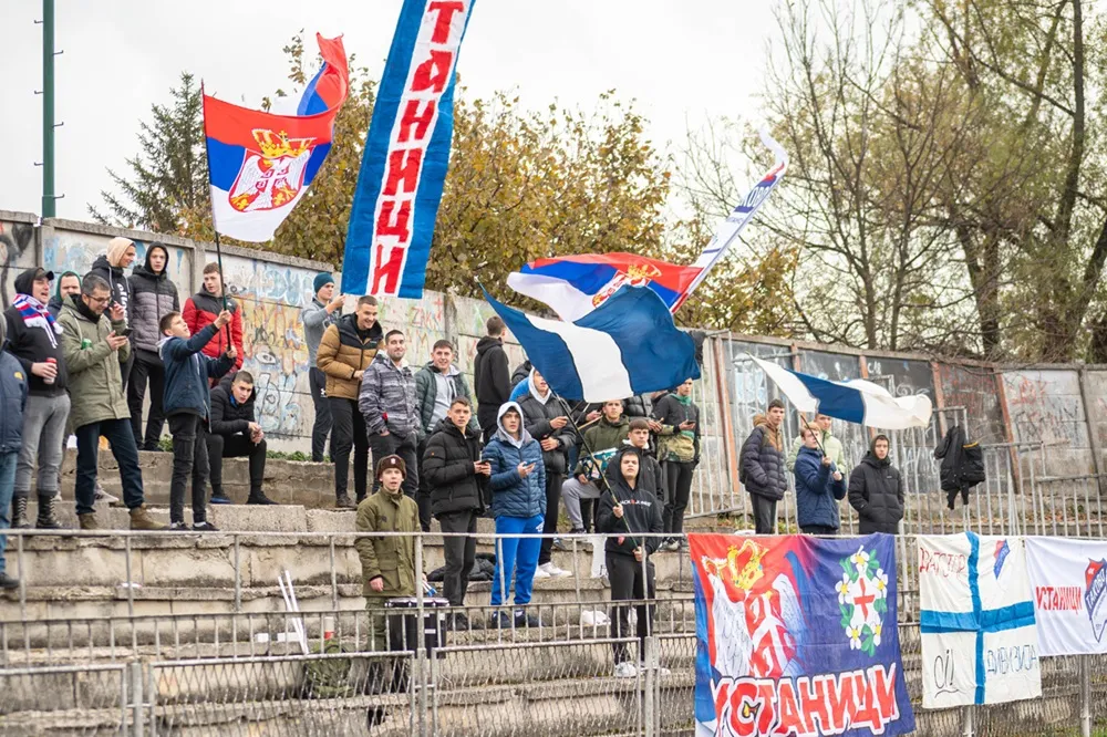 Ustanici, navijači Takova (Ivica Milošević/FK Metalac)