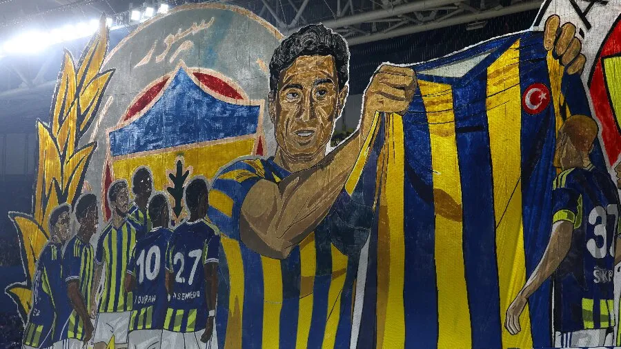 ©Reuters (Navijači Fenerbahčea)