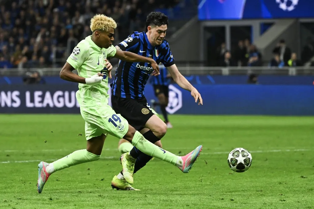 Alesandro Bastoni i Lamin Jamal (AFP)