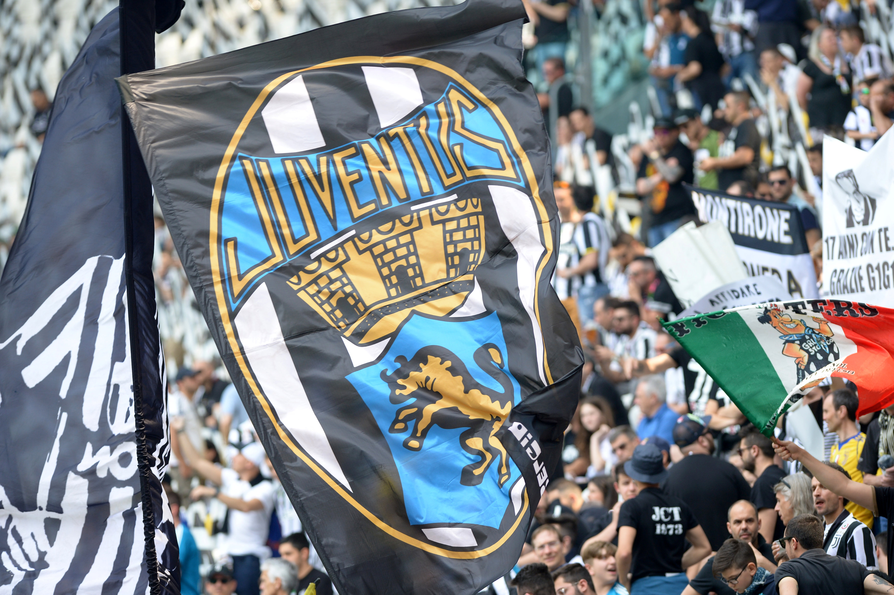 Navijači Juventusa (©Reuters)