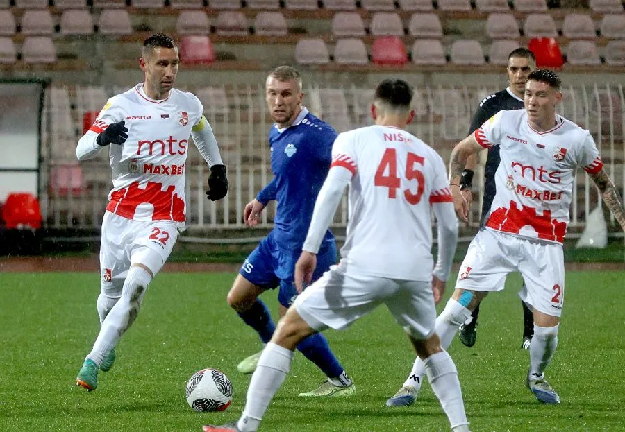 (@FK Radnički)
