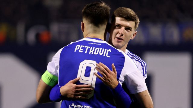 Bruno Petković proslavlja gol protiv PAOK-a (©Reuters)