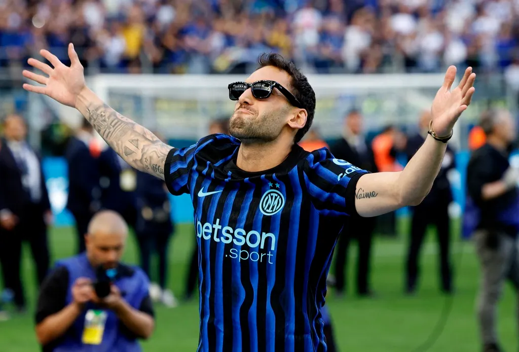 Hakan Čalhanoglu (©Reuters)