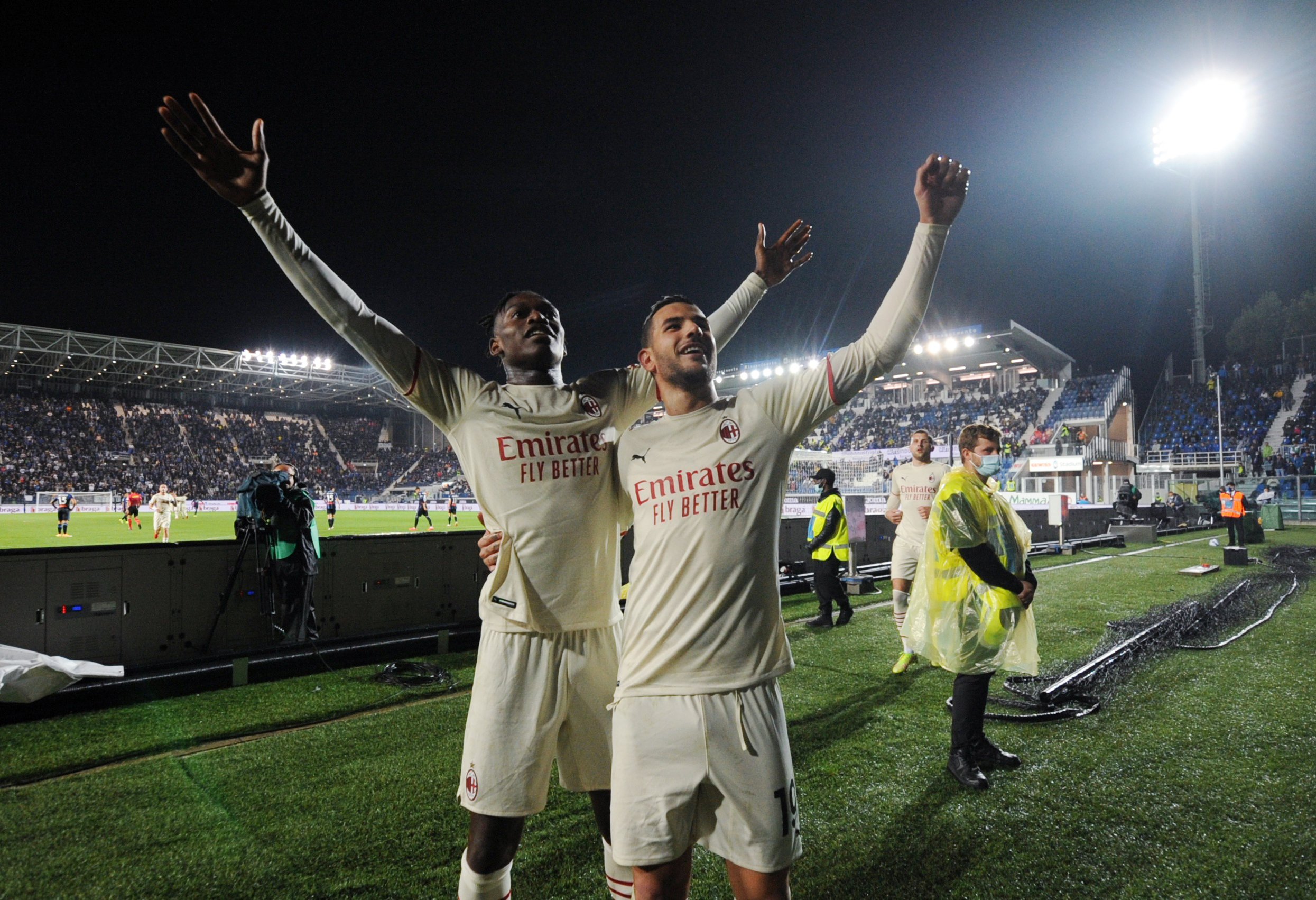 Rafael Leao i Teo Ernandez (foto: Reuters)