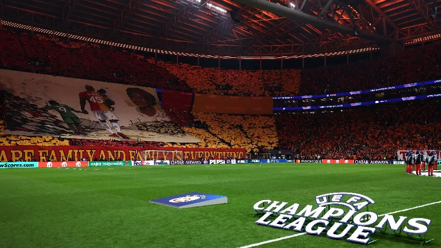 ©Reuters (Koreografija posvećena Viktoru Osimenu i njegovoj pokojnoj majci)