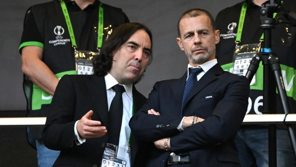 Raul Martin Presa i Aleksander Čeferin (©Reuters)