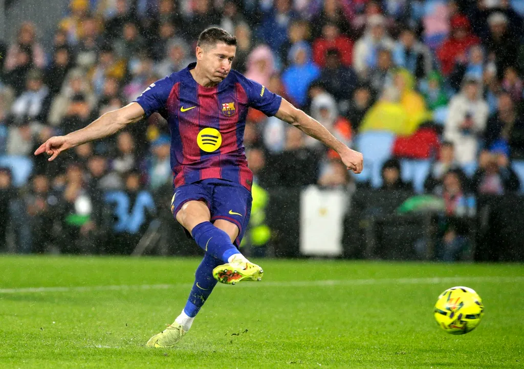 Robert Levandovski (©Reuters)