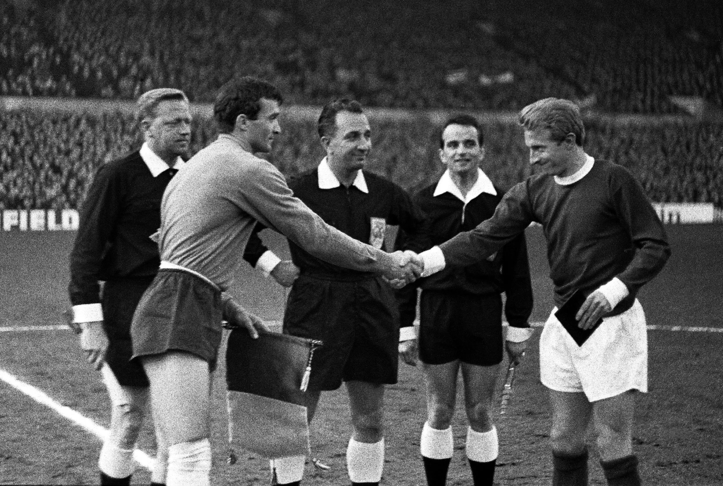 Šoškić i Lou, pred meč na Old Trafordu