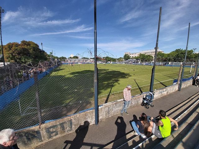 Stadion Enrike Seksto (©Wikipedia/Nicoadelpino)