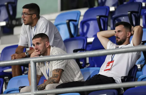 Poletanović, Vukanović i Medojević sa tribina gledaju duel Vojvodine i Maribora (©Starsport)