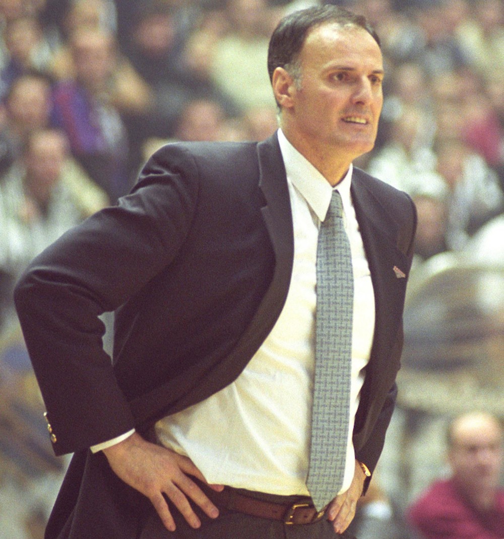 Ivanović kao trener Baskonije 2002. (Foto: Starsport)