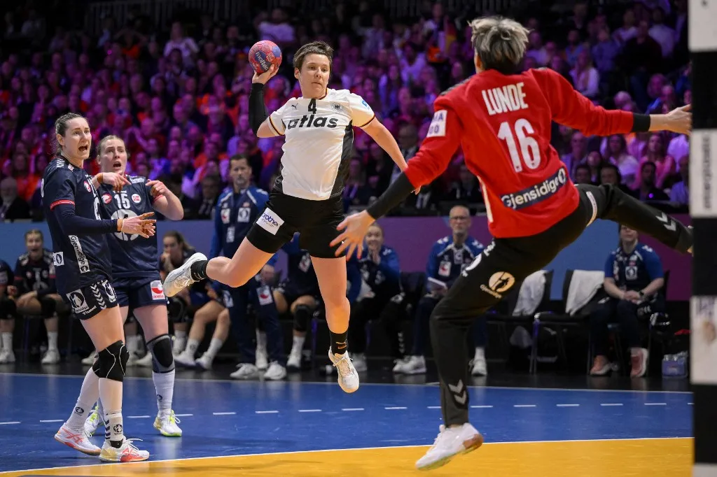 Katrin Lunde i Alina Grijsels (©AFP)