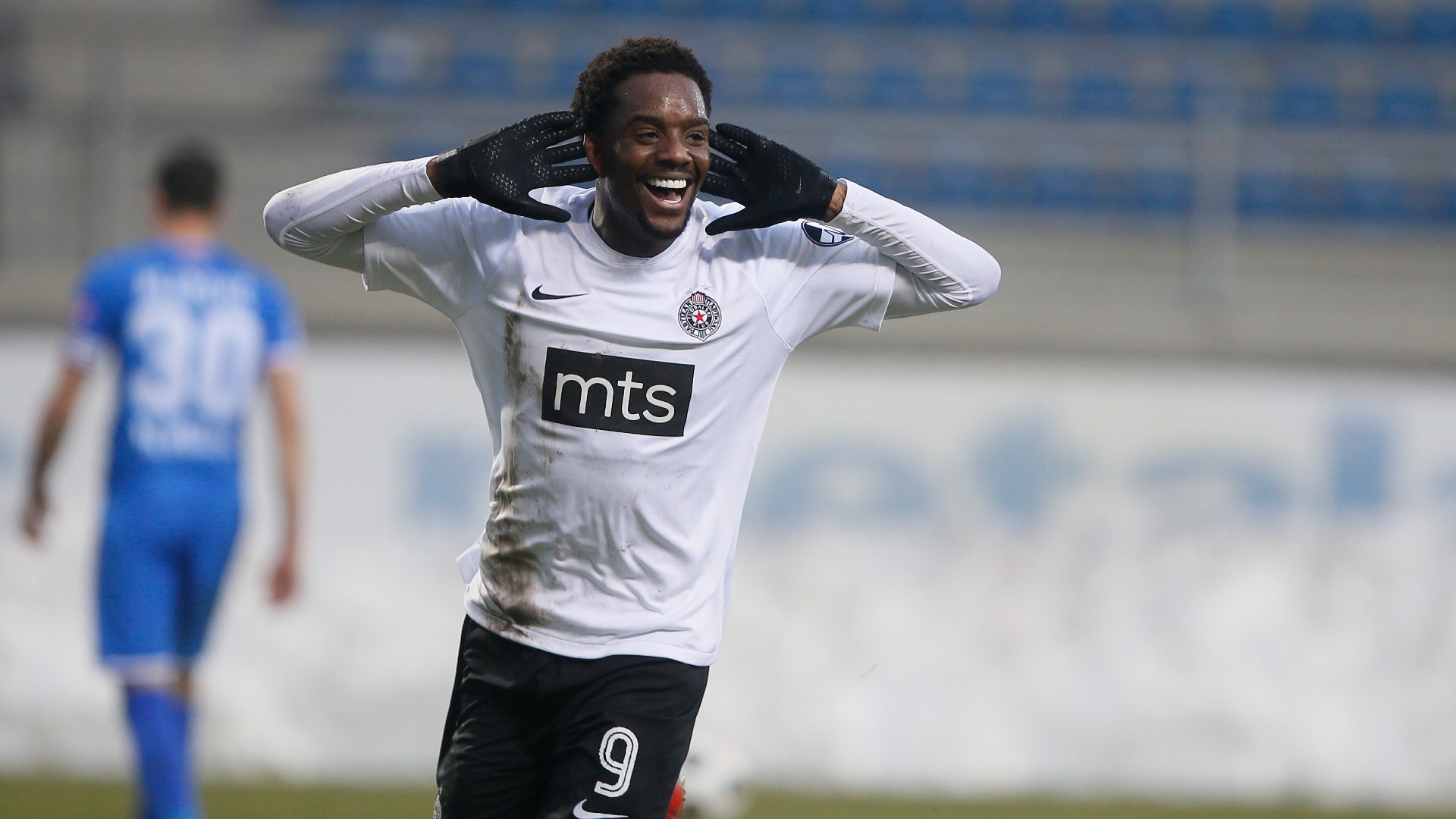 Kvinsi Menig (©MN Press)