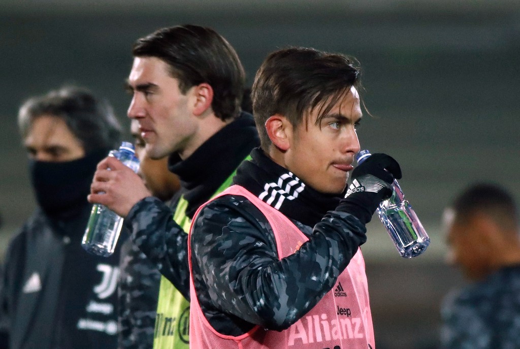 Dušan Vlahović i Paulo Dibala (©Reuters)